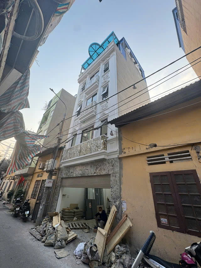 NHÀ MỚI NGÕ Ô TÔ THÔNG KINH DOANH Khu Tập thể 918 Phúc Đồng 40 m2,X 6 tầng,mặt tiền 5 m,13.2 tỷ Long Biên.